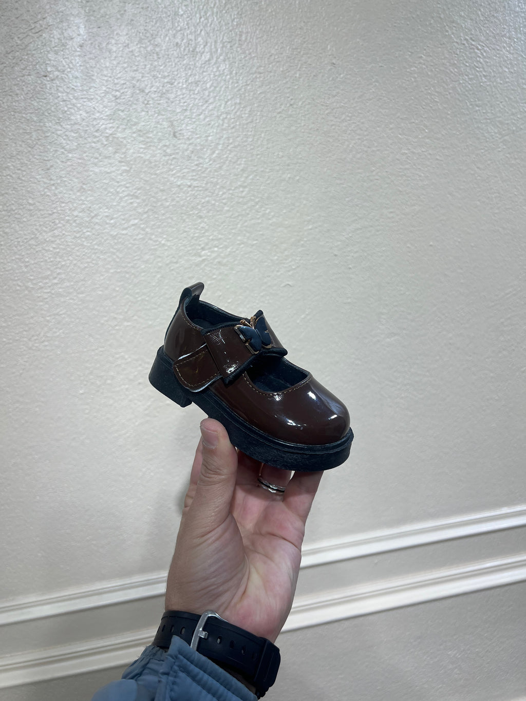 SHOES YARA