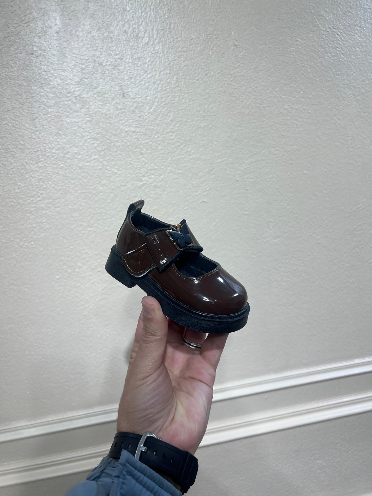 SHOES YARA