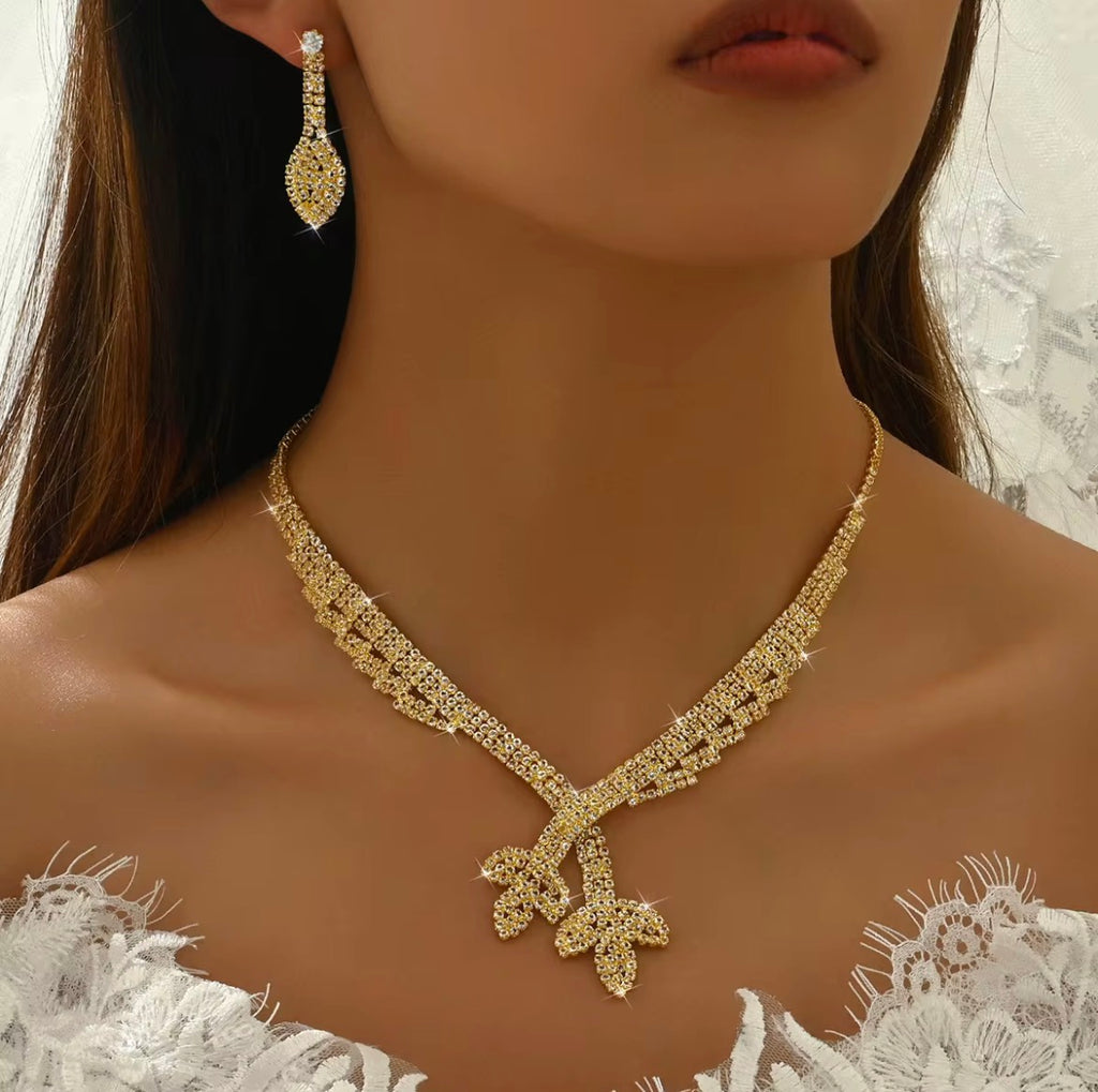 Parure Cléopâtre en 4 Pièces Collier - Bague - Bracelet - Boucle d’oreilles